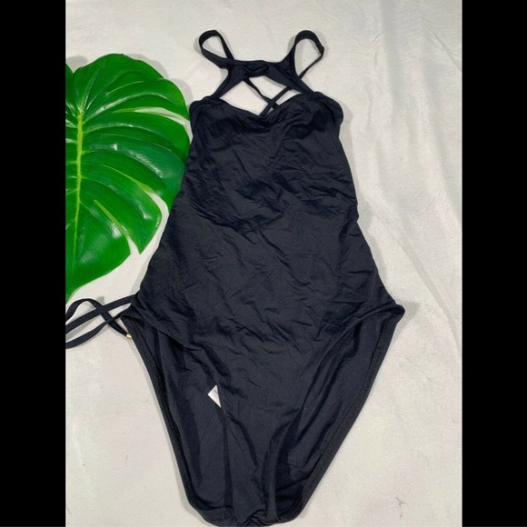 NEW $174 Vitamin A Alexa High‎ Neck Maillot One-Piece Swimsuit [SZ XS/4 ] - Picture 3 of 8
